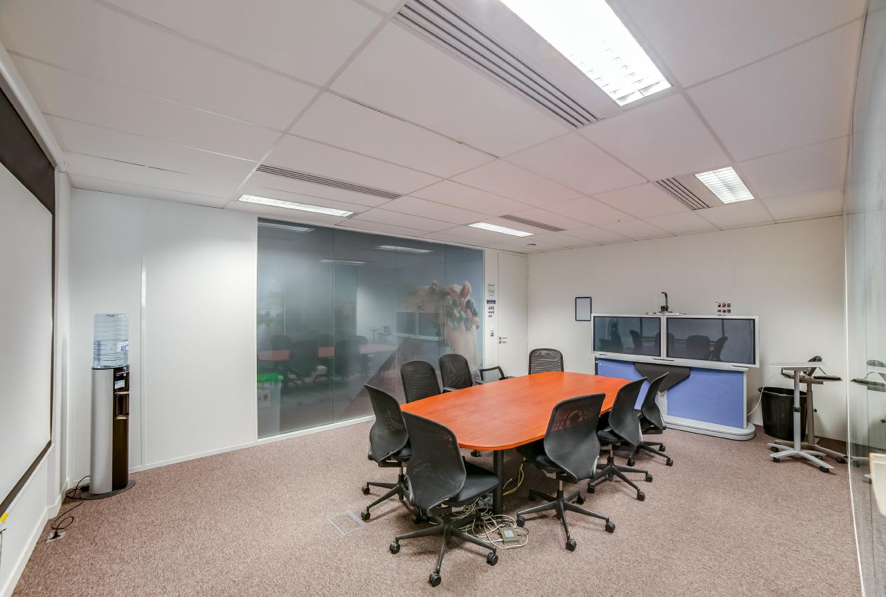 Bureau Ivry-sur-Seine 350m² Location bureau Ivry-sur-Seine Val-de-Marne OLBUR2418893 7